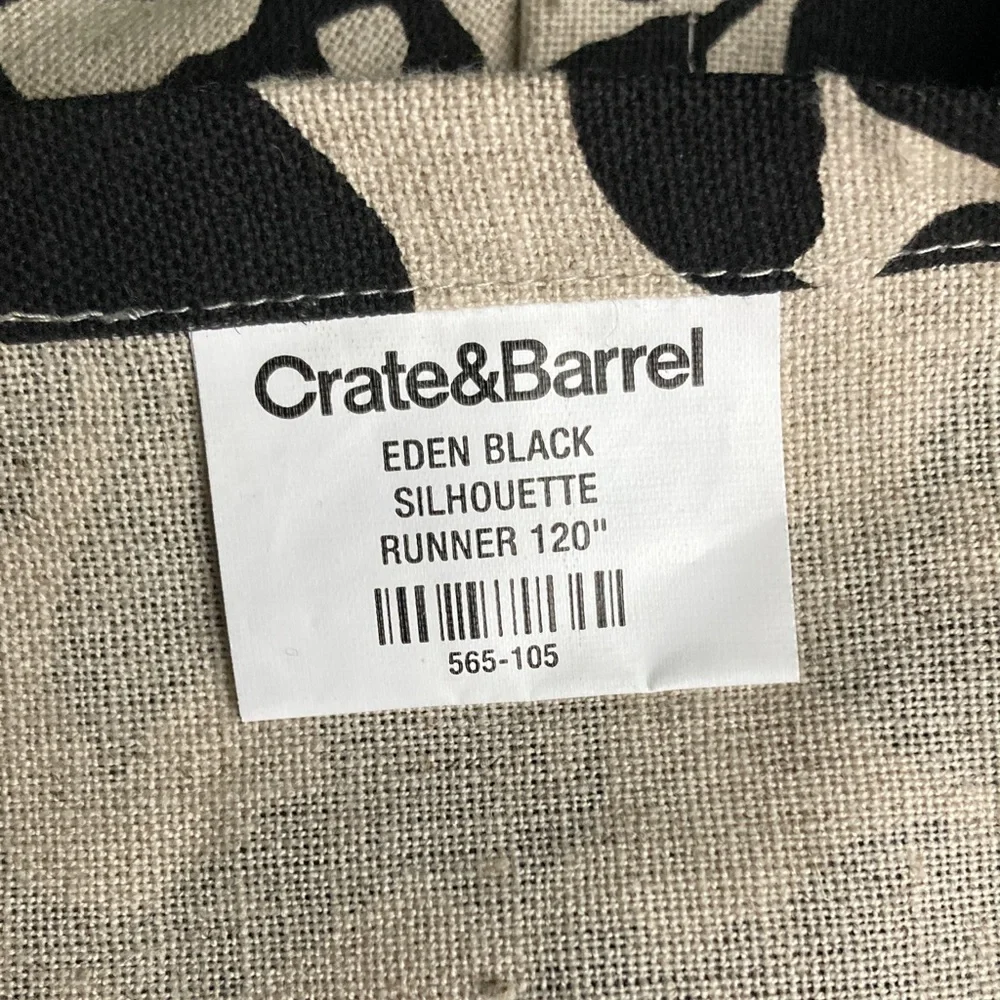 Crate&Barrel eden black silhouette set of table runner, placemats and napkins